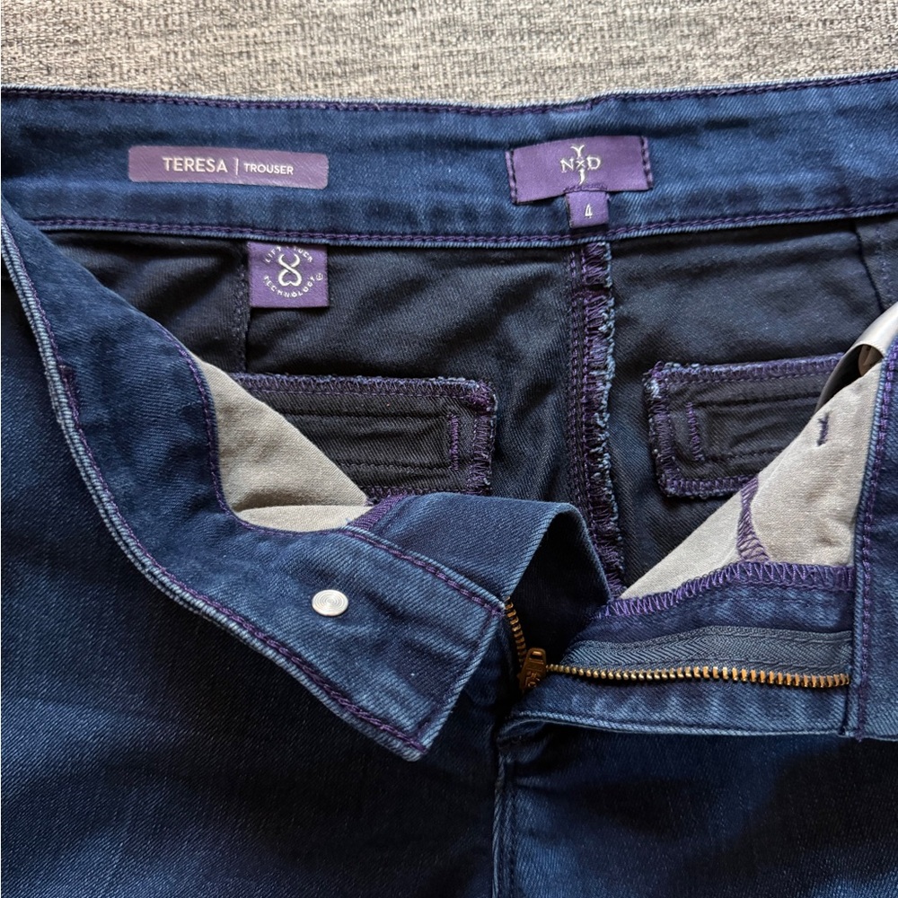 NYDJ Teresa trouser Dark Blue Denim womens size 4 not your daughters jeans